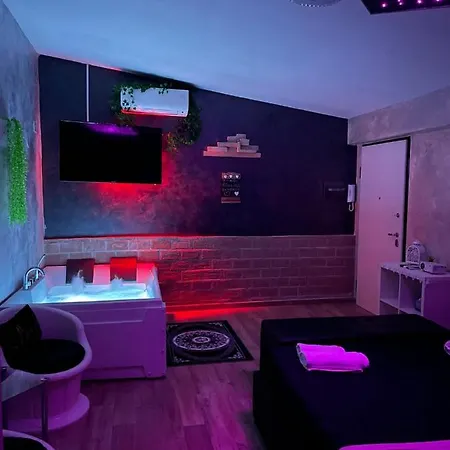 Bed and Breakfast Atena Platino *