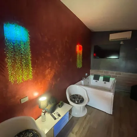 Bed and Breakfast Atena Platino *