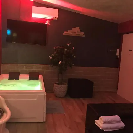 Atena Platino Bed and Breakfast Πεσκάρα